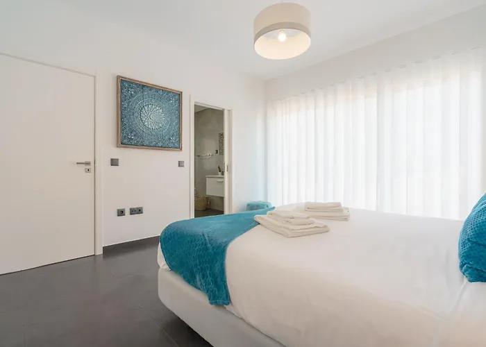 Silver With Ocean View *